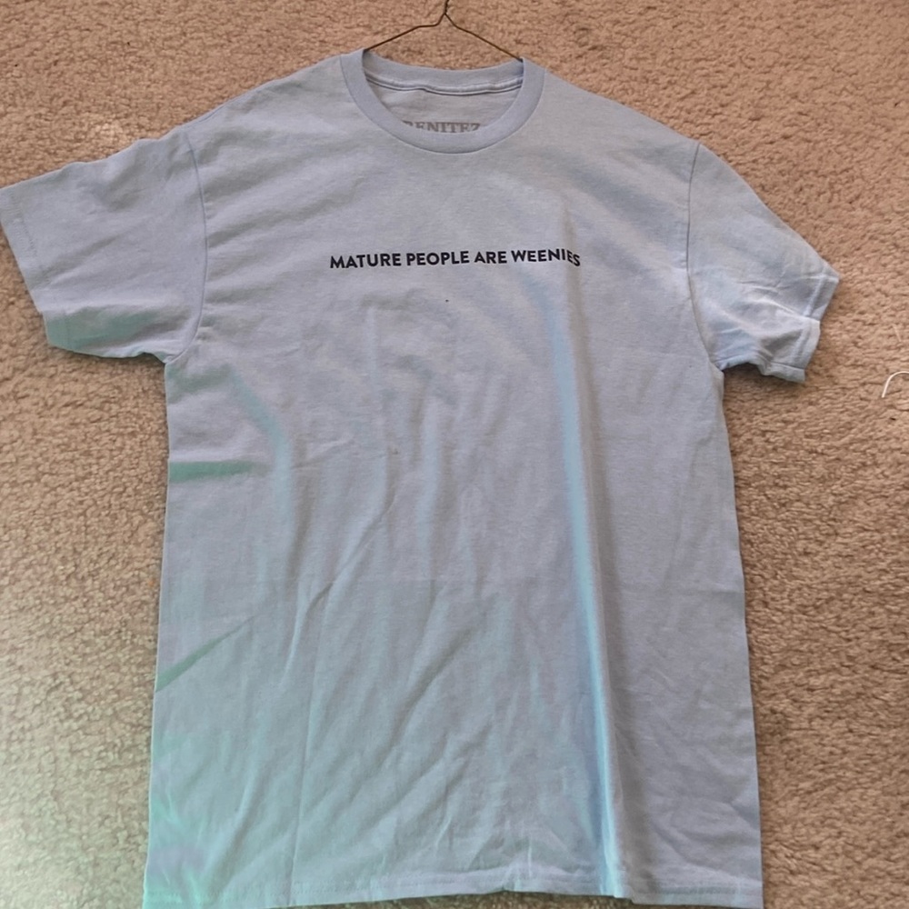 Brand: Baylin Levine
Size: Medium
Color: Light blue
Condition: Brand New